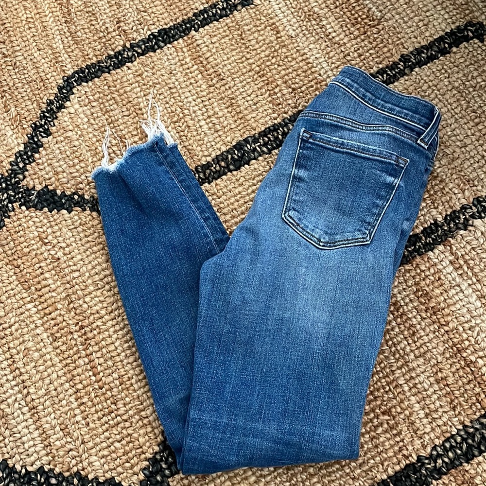 J Brand mid rise skinny jeans - Picture 5 of 6